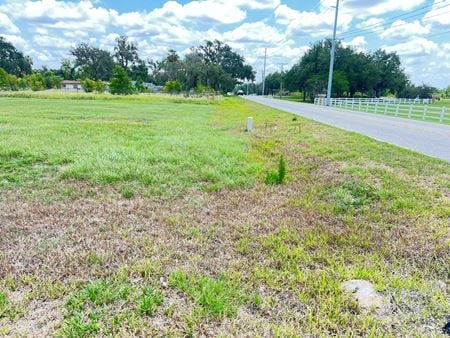 Photo of commercial space at 110 E Keysville Rd in Plant City