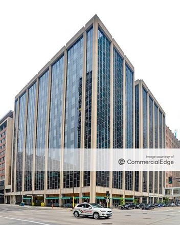 Baker Center - U.S. Trust Building