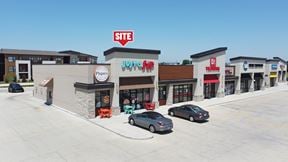 END CAP SPACE WITH DRIVE-THRU