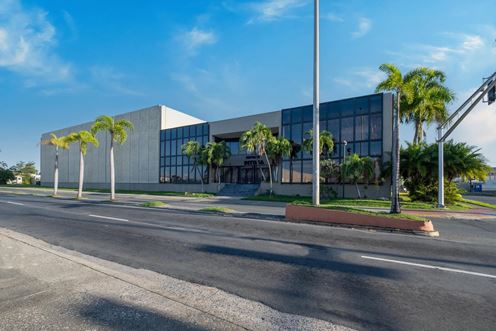 PITUSA OFFICE BUILDING