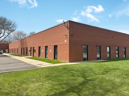 Industrial space for Rent at 416 S. Vermont St in Palatine