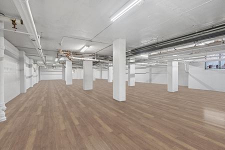 J01-STR8 Space Photo Gallery 5