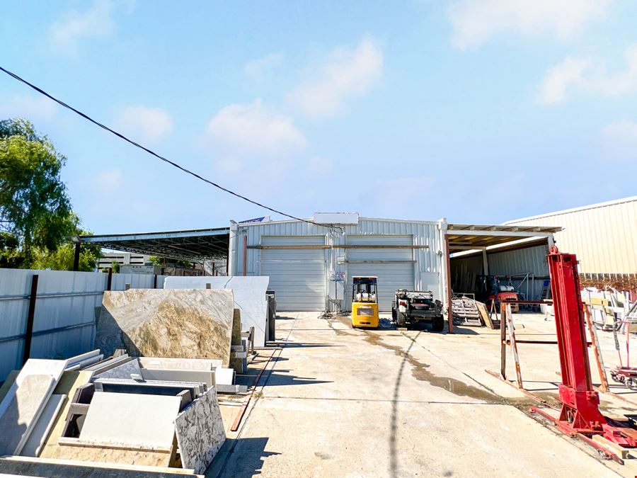 Auto Body Shop & Yard in the Bainbridge Business Park