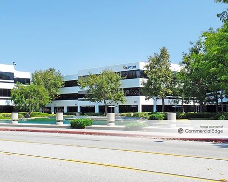 Office space for Rent at 3110 West Lake Center Drive in Santa Ana