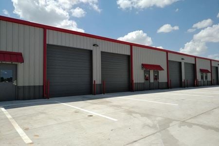 Industrial space for Rent at 5738-5744 Huettner Court in Norman
