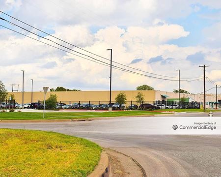 Industrial space for Rent at 2416 Cullen Street in Fort Worth