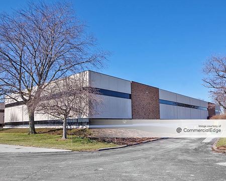 Office space for Rent at 480 West Dussel Drive in Maumee