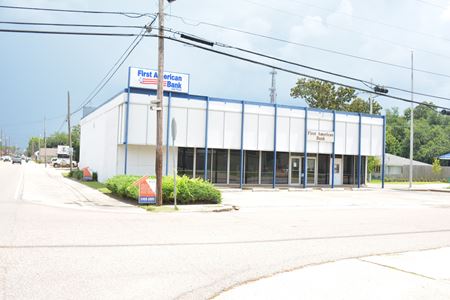 Photo of commercial space at 903 1st St in Norco