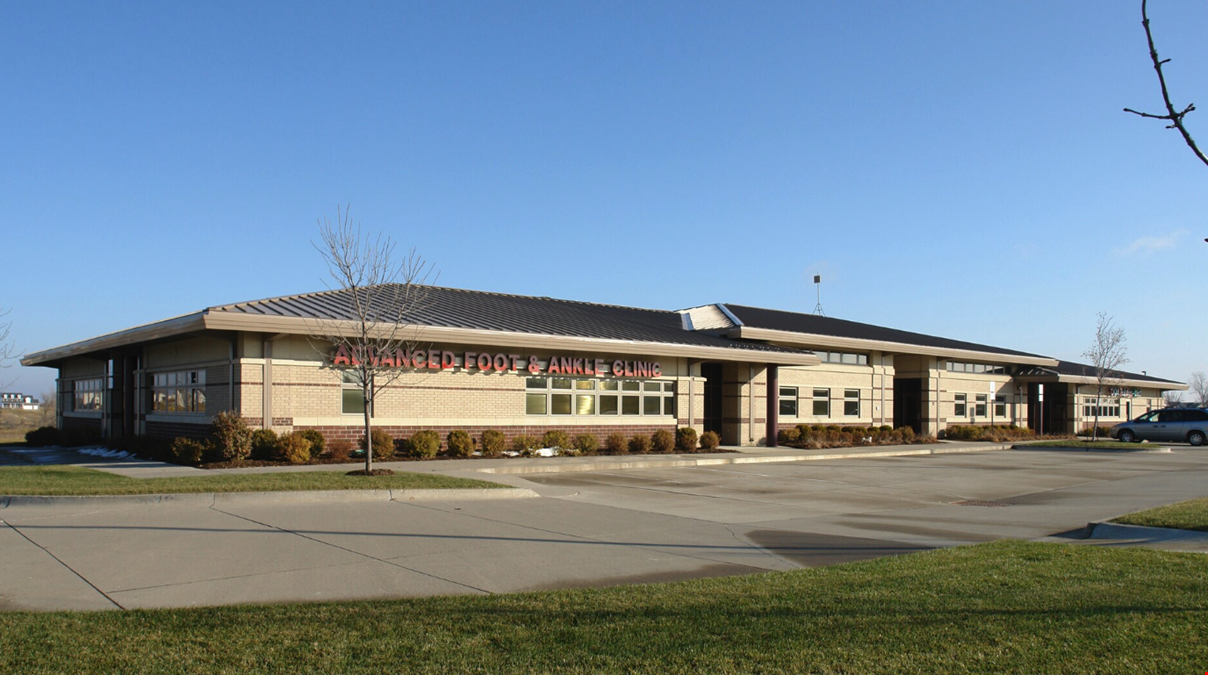 2555 Berkshire Pkwy
