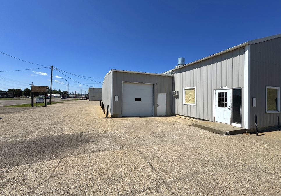 2812 Memorial Hwy
