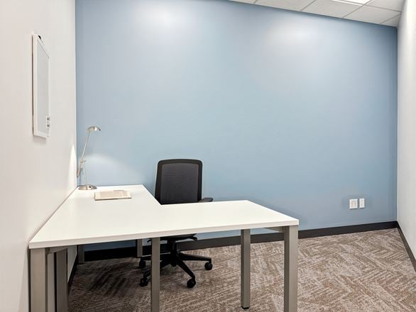 Regus - Brooklyn Center - N Summit Dr