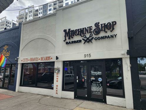 1643 sf Finished Retail Bay
