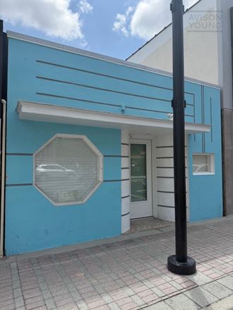 213 N. Magnolia Avenue