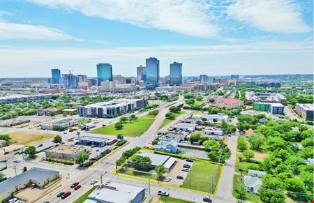 Office space for Sale at 209 North Hampton Street in Fort Worth