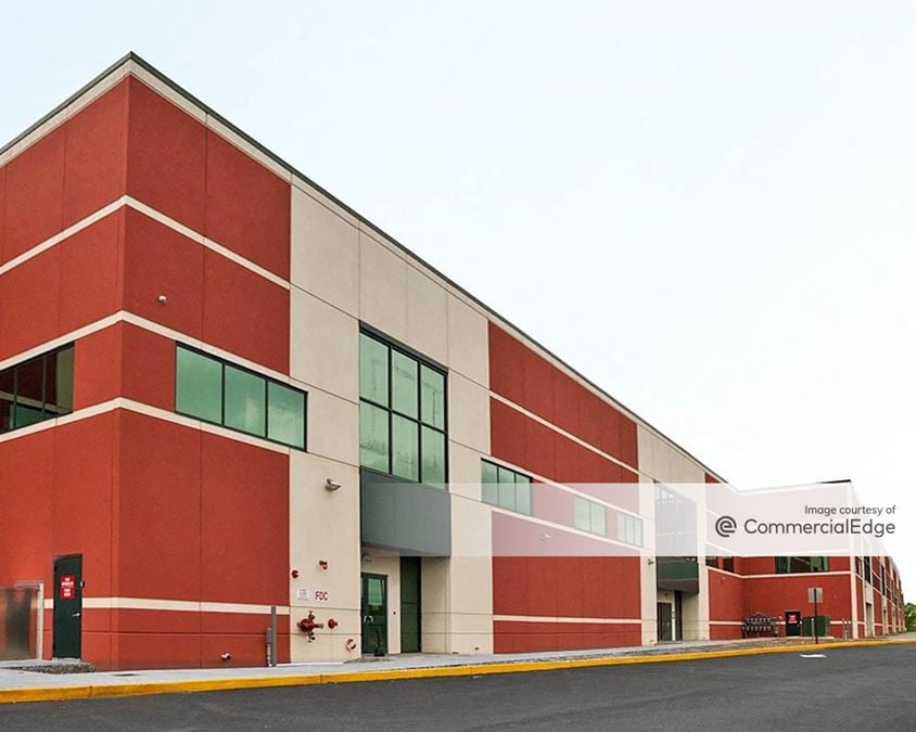 1 County Road Distribution Center - Building B