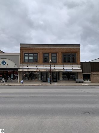 117 N Mitchell Street, Cadillac, MI, 49601