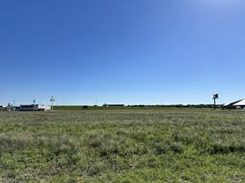 4126 Loop 322 - 2.50 ACRES