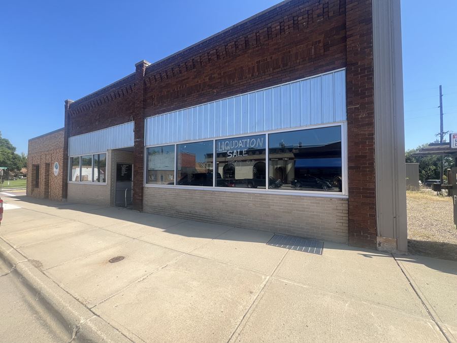 106 S Main St, Lake Crystal
