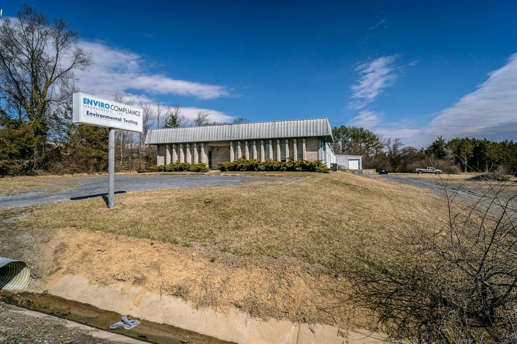 LARGE WAREHOUSE AVAILABLE IN GREAT LOCATION FOR SALE OR LEASE