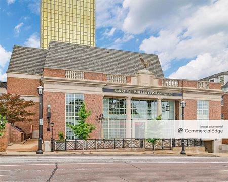 Office space for Rent at 8020 Forsyth Blvd in St. Louis