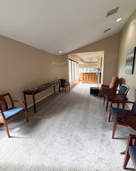 825 Delaware Ave