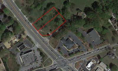 2060 & 2070 Grayson Highway 