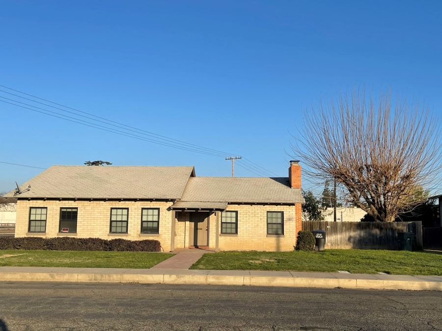 422 North Park Street, Visalia Office Space For Lease