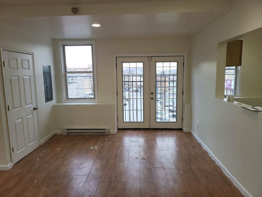 Owner User and/or Rental Opportunity in Downtown Allentown