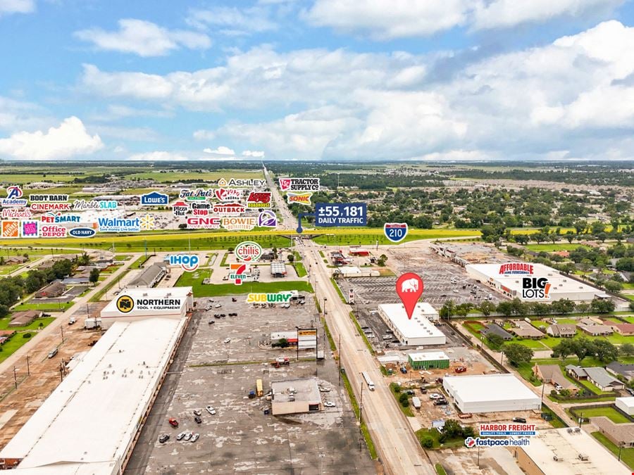 Highly Visible Retail Suites along Gerstner Memorial Dr