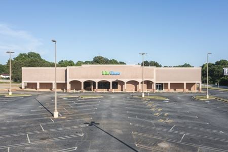 Retail space for Sale at 935 U.S. 29 in Anderson