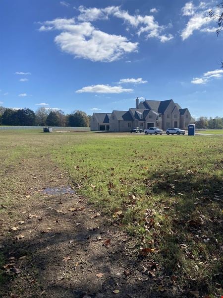 Photo of commercial space at Lexington Manor Ln in Eads