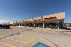 Shoppes At Lakeside