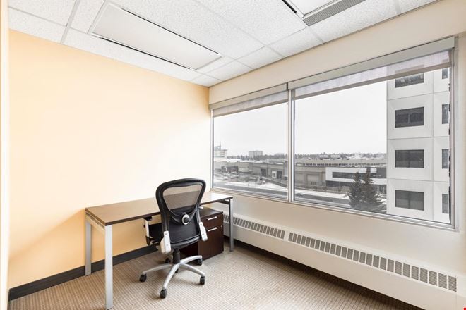 Regus - Macleod Place II