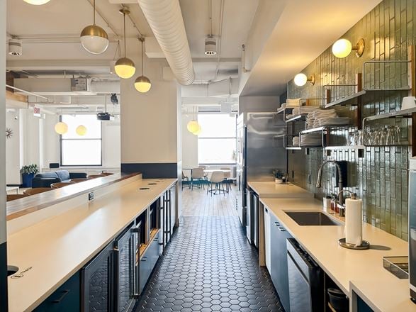 Spaces - Chicago - 332 S Michigan Avenue