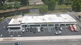 Blakewood Plaza Retail Space for Lease