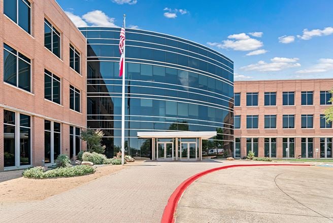 4300 Centreway Place (R031)