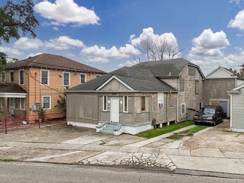 ±2,800 SF Value-Add Office/Retail on Metairie Rd