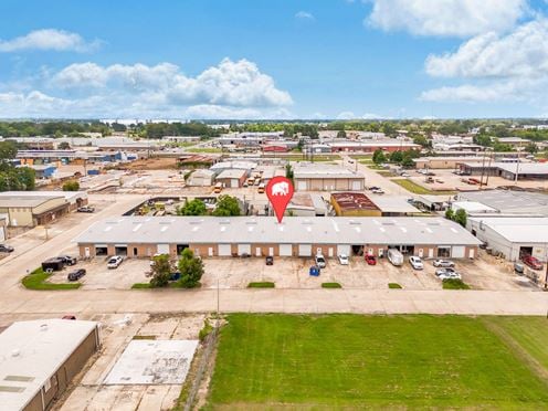 Renovated Office / Warehouse Space for Lease near Amazon