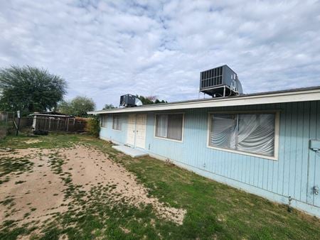 Office space for Rent at 1903 W Ocotillo Rd in Phoenix