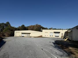 1718 Highway 138 N.E.
