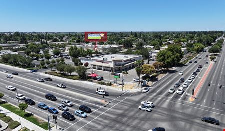 Retail space for Sale at 6885 North Willow Avenue in Fresno