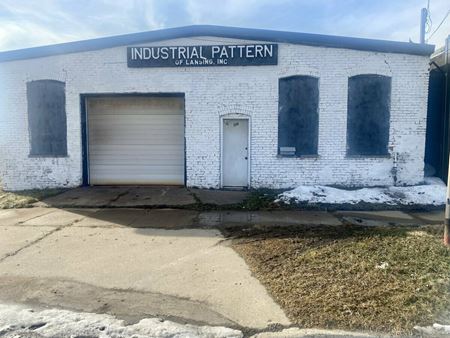Commercial space for Sale at 326 Hosmer in Lansing