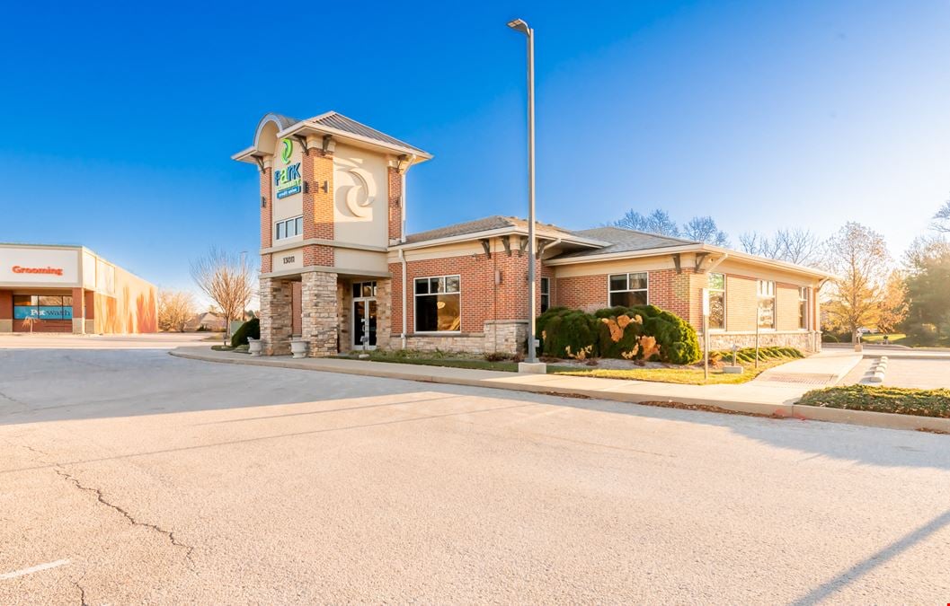 Class A Retail Building in East Louisville, KY