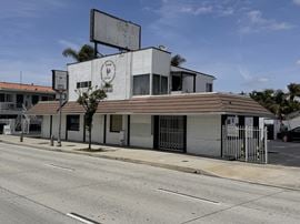 4843 West Century Boulevard