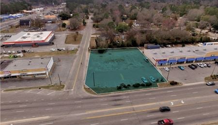 Photo of commercial space at 5103 Raeford Rd in Fayetteville