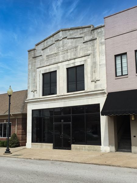 Photo of commercial space at 111 E 3rd St in Owensboro