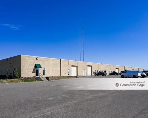 3757-3775, 3770-3776 & 3796-3810 Dunlap Street North