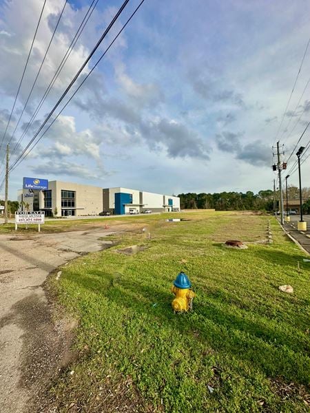 Photo of commercial space at 3651 Government Blvd in Mobile