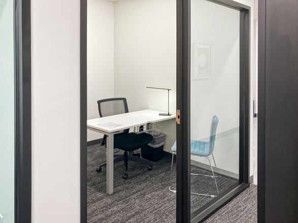 Regus - Burlington - S Main St