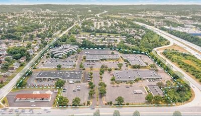 Class A Office Spaces in Premier Suburban Submarket for Lease